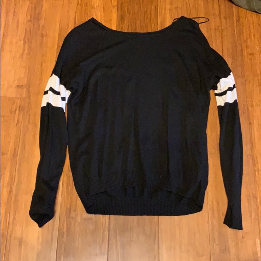 Women’s sweater